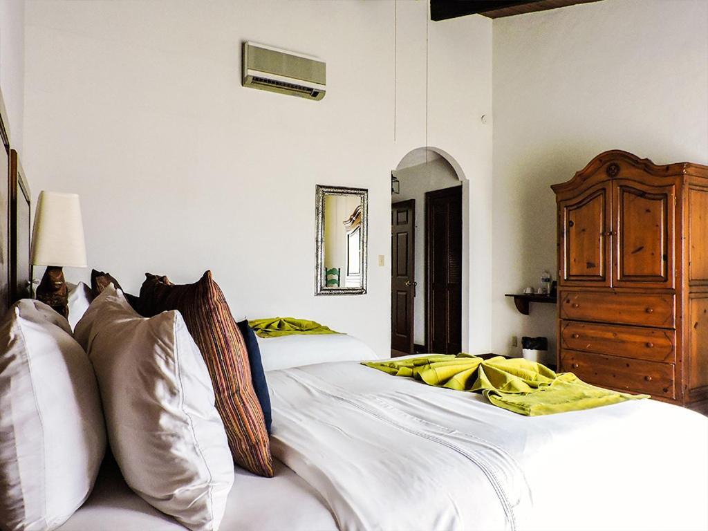 Hacienda Bajamar Hotel La Mision Kültér fotó